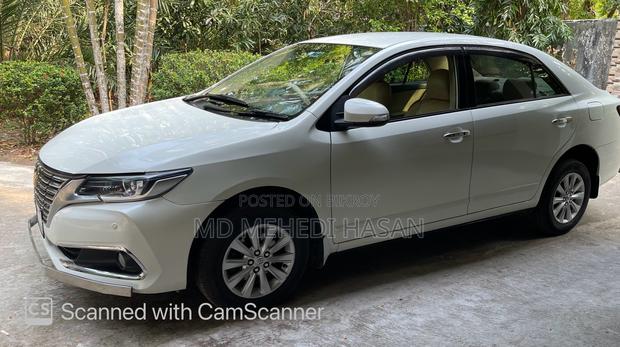 Toyota Premio 2015 Pearl