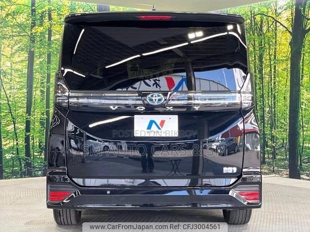 Toyota Voxy 2023 Black
