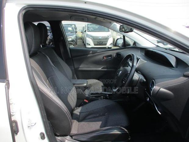 Toyota Noah 2021 Blue