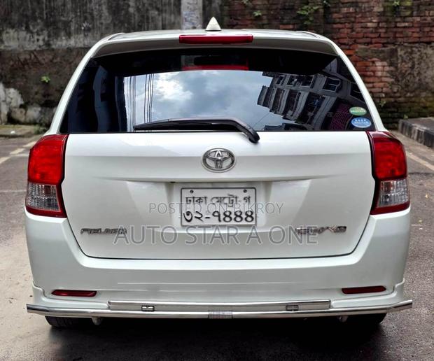 Toyota Corolla Fielder 2013 Pearl