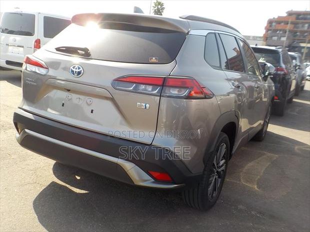 Toyota Corolla Cross 2022 Brown