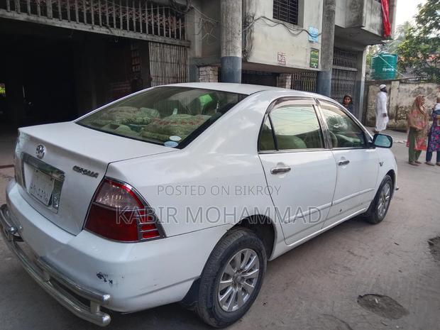Toyota Corolla Sedan Automatic 2004 White
