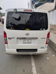 Toyota HiAce 2015 Pearl for sale