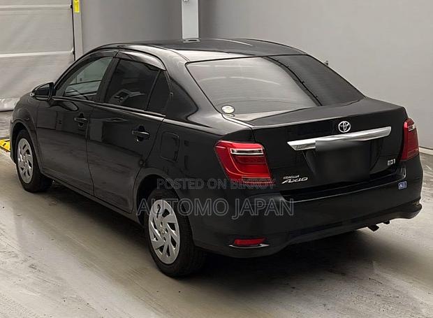 Toyota Axio 2021 Black