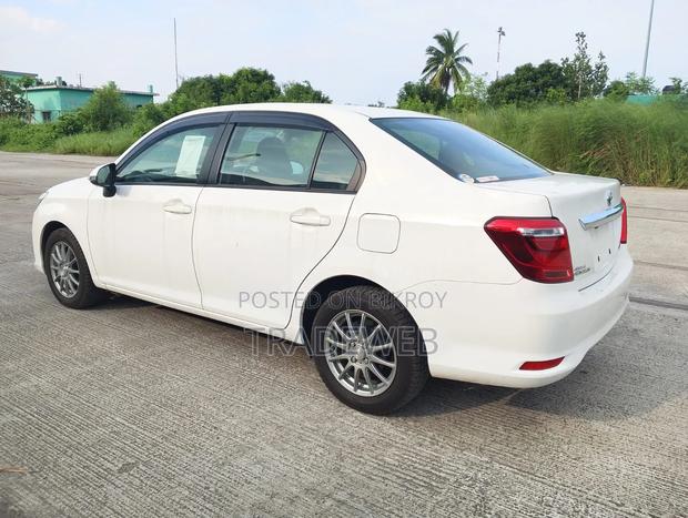 Toyota Axio 2021 White