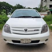 Toyota IST 2004 White for sale