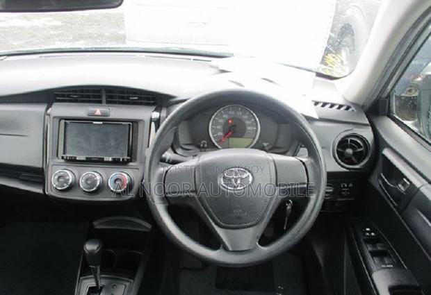 Toyota Axio 2021 Silver