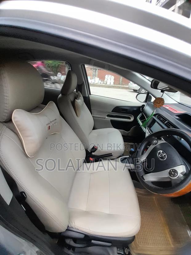 Toyota Aqua 2013 Silver