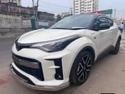 Toyota C-Hr 2020 Pearl for sale