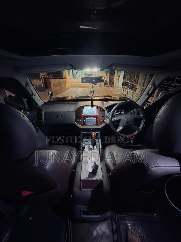 Mitsubishi Pajero 2003 Black