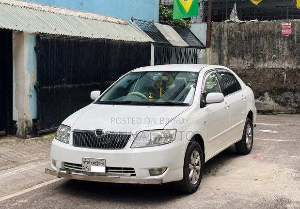 Toyota Corolla 2005 White