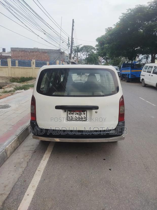 Toyota Probox 2003 White