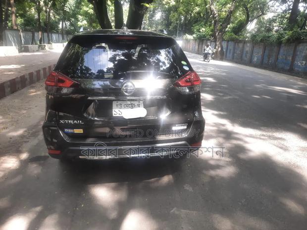 Nissan X-Trail 2018 Gray