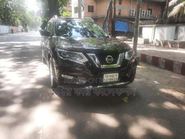 Nissan X-Trail 2018 Gray