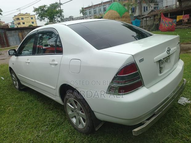 Toyota Corolla 1.5 Sedan 2002 Pearl