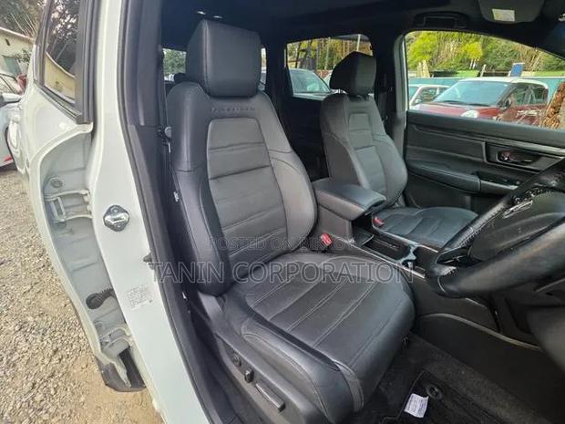 Honda CR-V 2022 Pearl