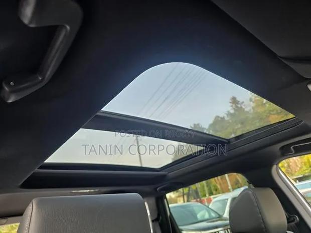 Honda CR-V 2022 Pearl
