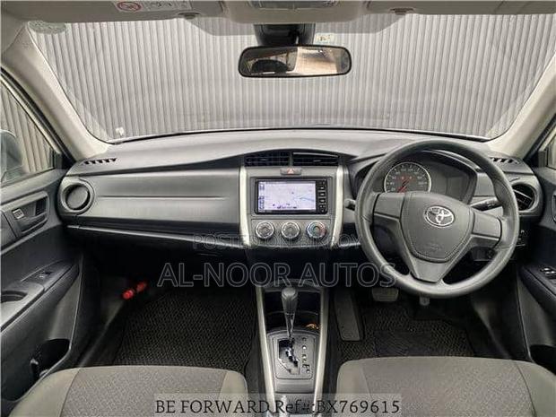 Toyota Corolla Fielder 2021 Pearl