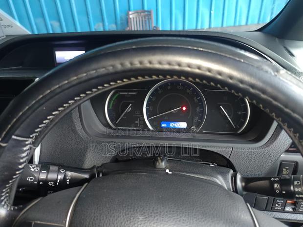 Toyota Noah 1.8 FWD Hybrid (7 Seater) 2016 Pearl
