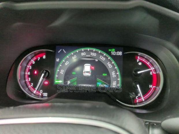Toyota RAV4 2022 Gray
