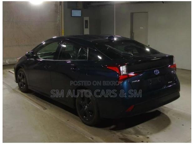 Toyota Prius 2022 Blue