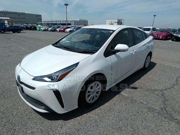 Toyota Prius 2021 Pearl