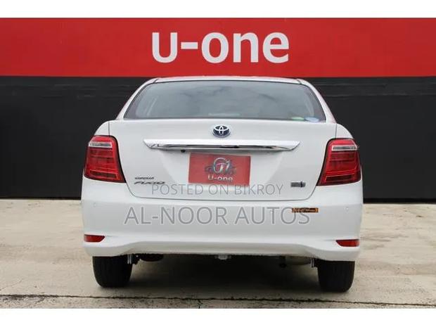 Toyota Axio 2021 White