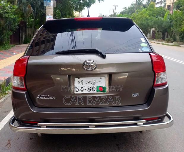 Toyota Corolla Fielder 2012 Brown