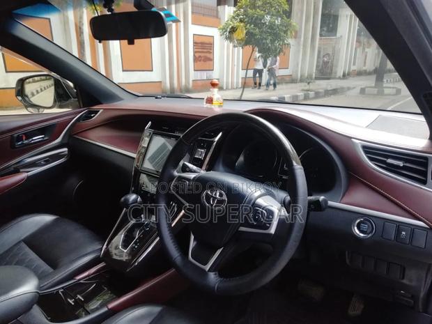 Toyota Harrier 2017 White