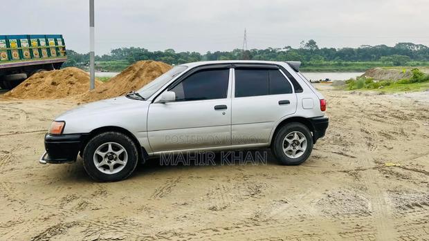 Toyota Starlet Glanza 1995 Silver