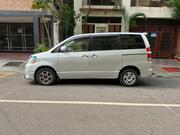 Toyota Noah 2.0 AWD (8 Seater) 2004 Silver for sale