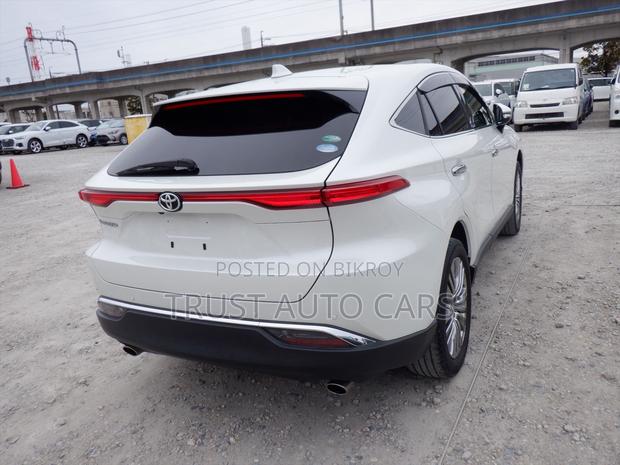 Toyota Harrier 2.0 2021 Pearl