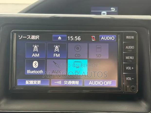 Toyota Noah 2021 Silver