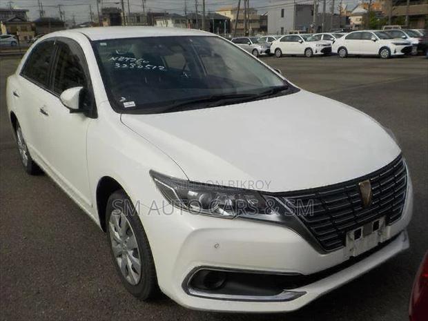 Toyota Premio 2021 White