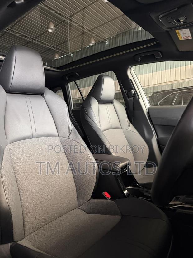 Toyota Corolla Cross 1.8 Hybrid FWD 2021 Gray