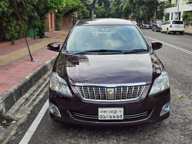 Toyota Premio 2.0 FWD 2015 Maroon