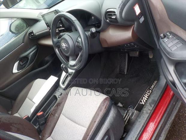Toyota Yaris Cross 2021 Red