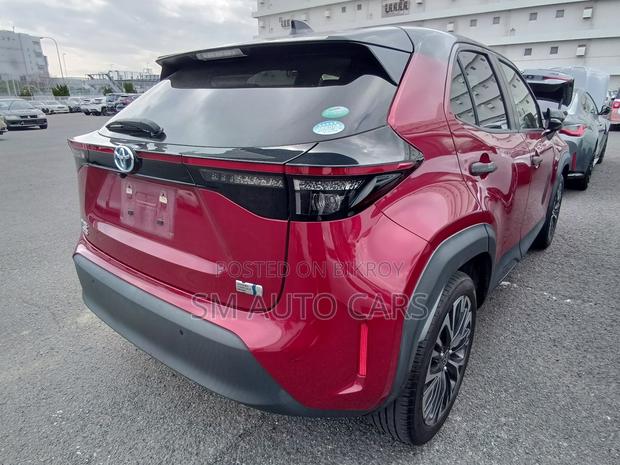 Toyota Yaris Cross 2021 Red
