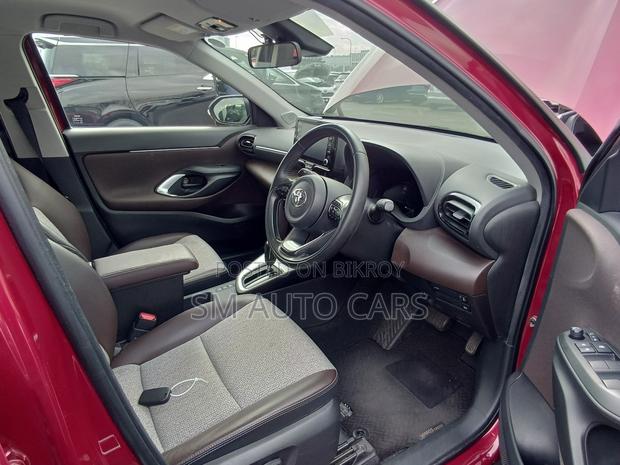 Toyota Yaris Cross 2021 Red