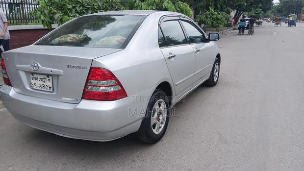 Toyota Corolla 2002 Silver