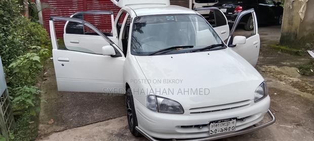 Toyota Starlet 1999 White