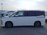 Toyota Noah 2022 Pearl for sale