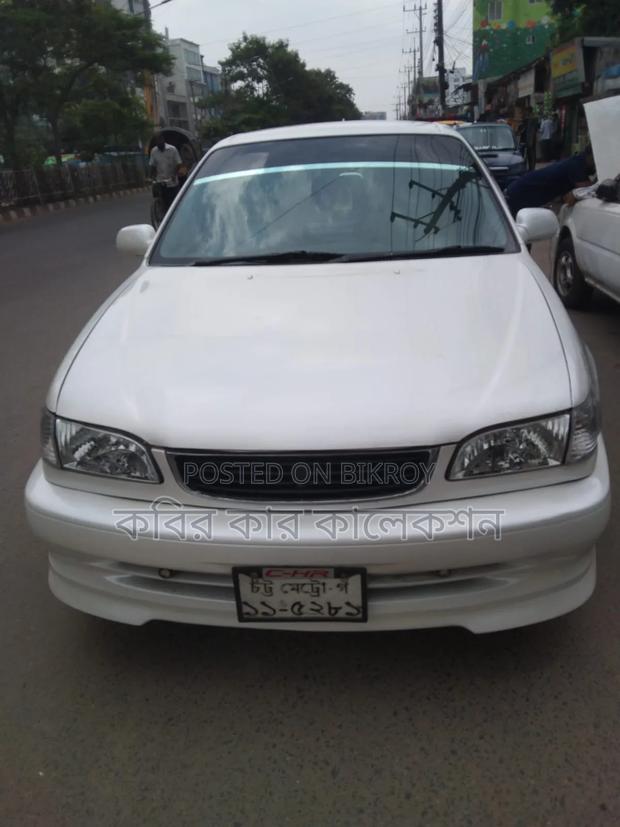 Toyota Corolla 1998 Pearl