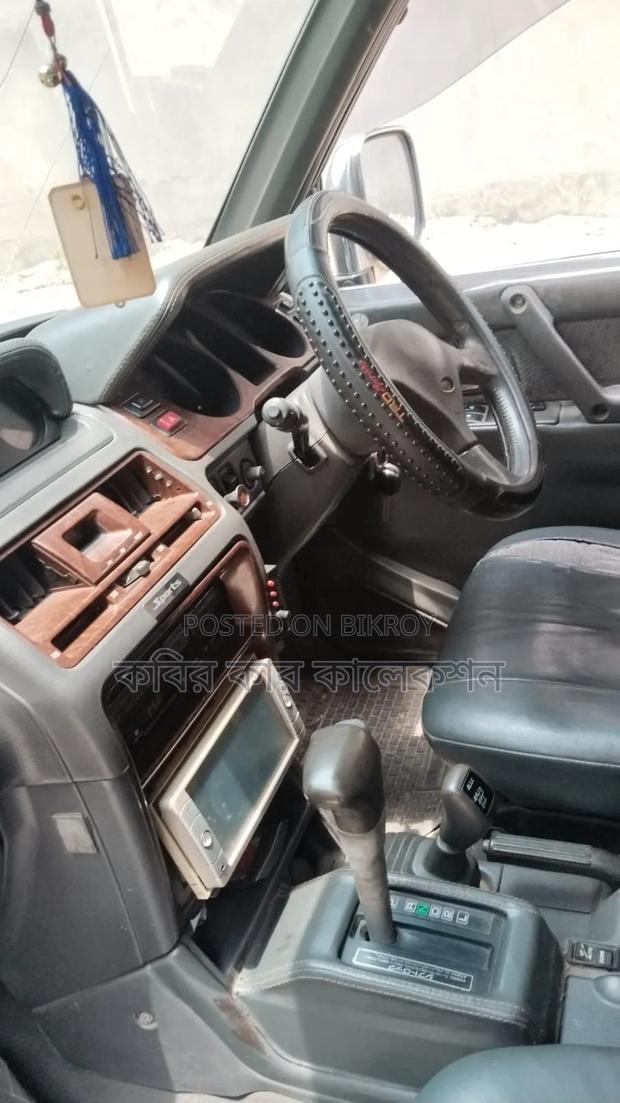Mitsubishi Pajero 1993 Blue