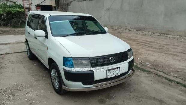 Toyota Probox 2005 White