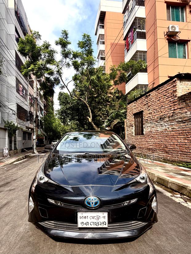 Toyota Prius 2017 Black
