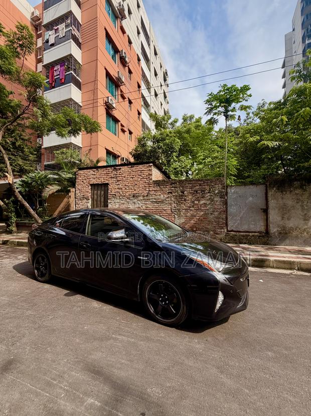 Toyota Prius 2017 Black