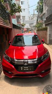 Honda Vezel 1.5 Hybrid 2WD 2016 Red for sale