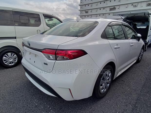 Toyota Corolla 2021 White