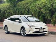 Toyota Prius 2018 Pearl for sale